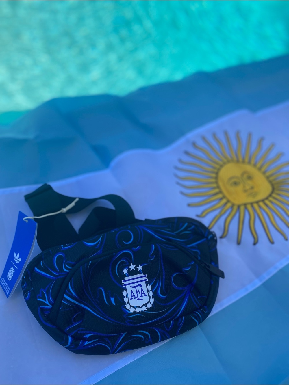 AFA Argentina Crest Black & Blue Waist Bag - Picture 2 of 6